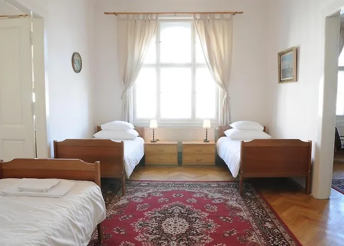 Appartement Large Sleeps Up To 10 M4a
